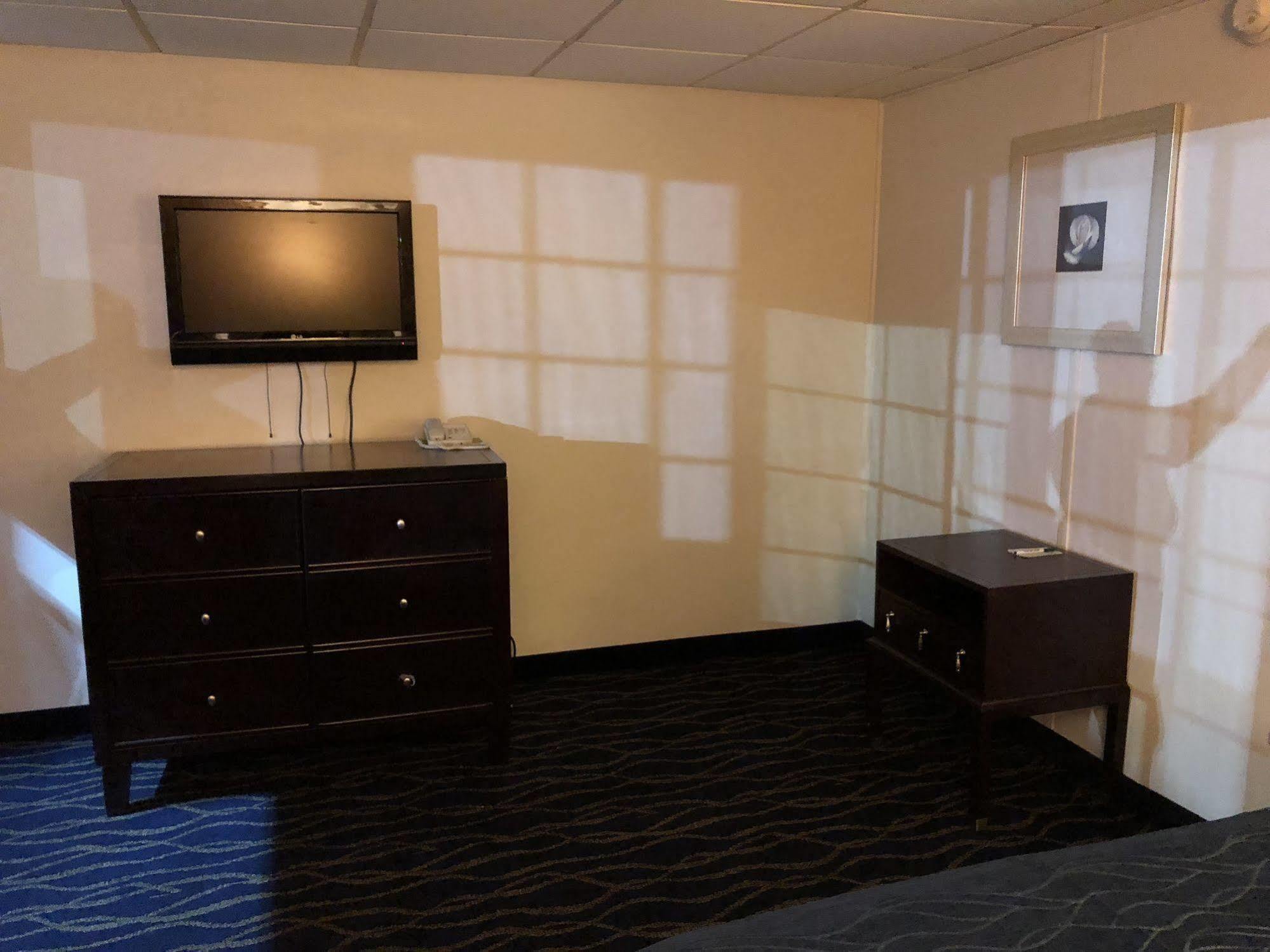 Rodeway Inn Harlan ภายนอก รูปภาพ