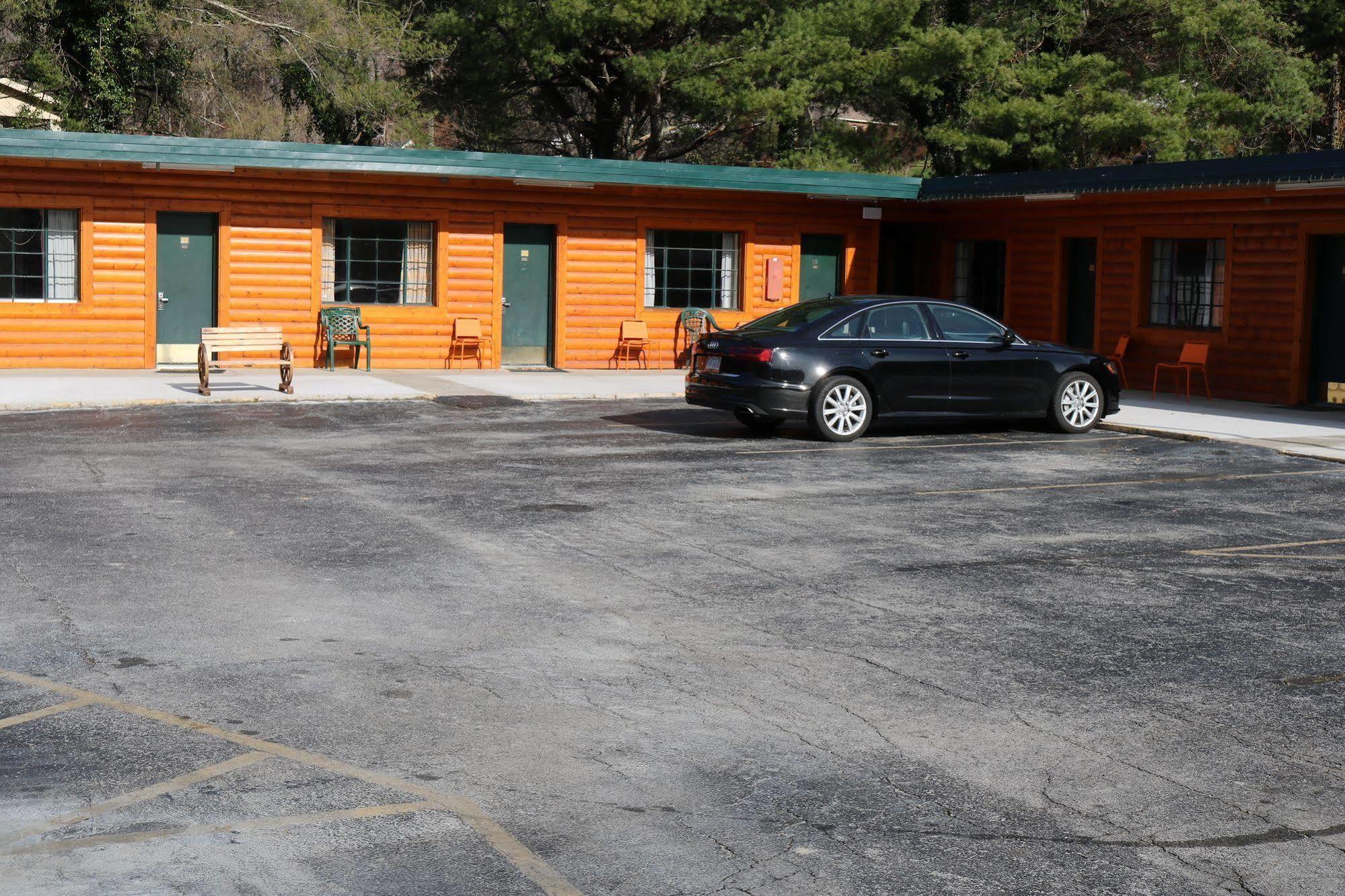 Rodeway Inn Harlan ภายนอก รูปภาพ