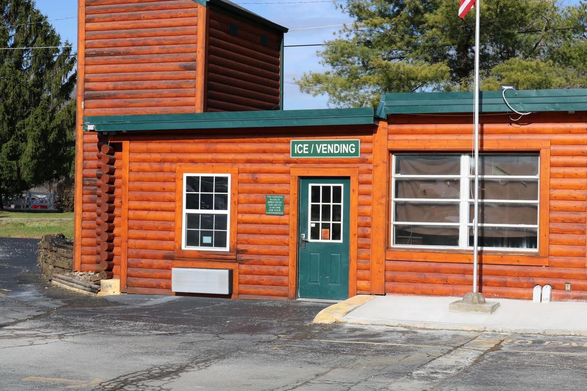 Rodeway Inn Harlan ภายนอก รูปภาพ